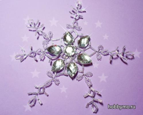 Снежинка из стекляруса Снежинка из стекляруса