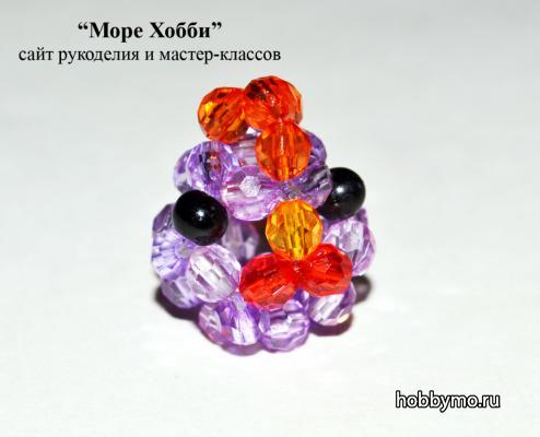 Петух из бусин на основе шара Петух из бусин на основе шара,,из бусин,птицы из бисера,животные из бисера,курица из бисера,цыпленок из бисера,петух из бисера,год петуха,2017,петух,цыпленок,курица,шарик из бисера,шарик из бусин