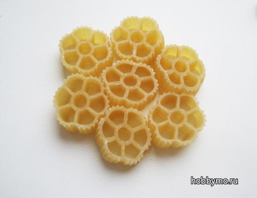 Снежинки из макарон Снежинки из макарон,,новый год,снежинки,из макарон,макароны,снежинки из макарон