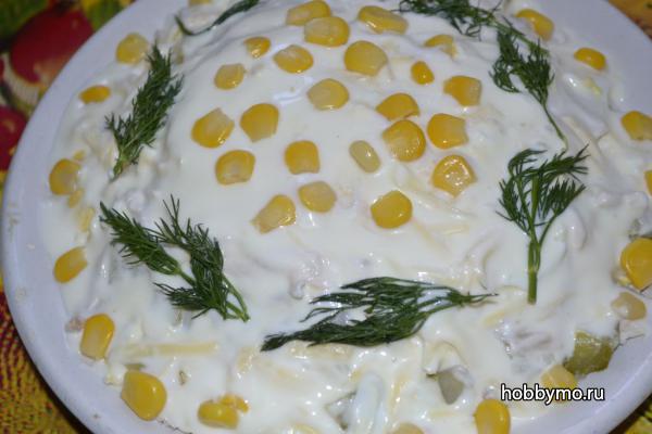 Салат с курицей и сыром Салат с курицей и сыром