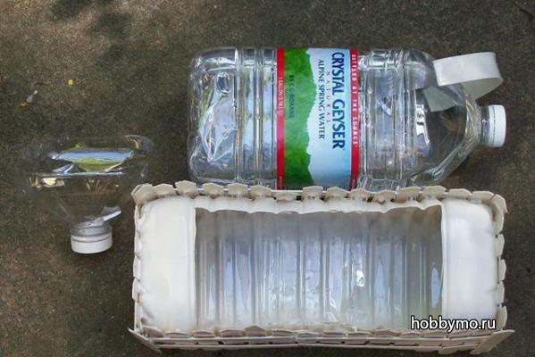 Клумба из пластиковых бутылок Клумба из пластиковых бутылок,,пластмассовые бутылки,клумба своими руками,поделки из пластиковых бутылок