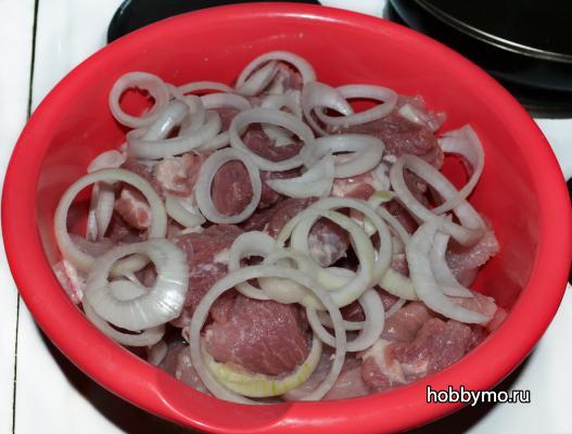 Шашлык из свинины. Маринад из майонеза Шашлык из свинины. Маринад из майонеза,,майонезный маринад,маринад из майонеза,маринад майонез,свиной шашлык,шашлык из свинины,шашлыки,шашлык