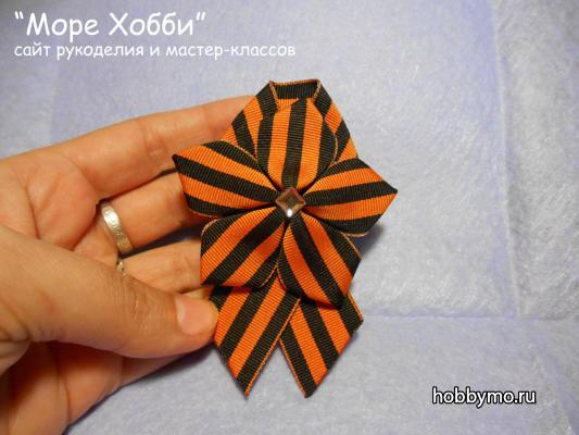 Брошь Звезда из георгиевской ленты
Брошь Звезда из георгиевской ленты,,броши,броши из лент,брошь канзаши,георгиевская лента
