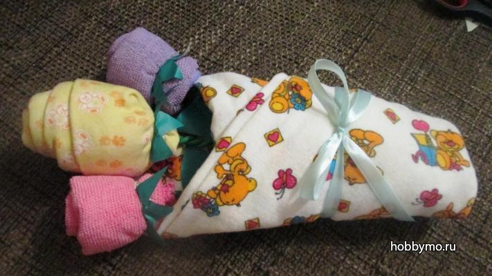 Букет из одежды для новорожденных Букет из одежды для новорожденных,,букет новорожденным,букет на выписку,букет из одежды,для новорожденных