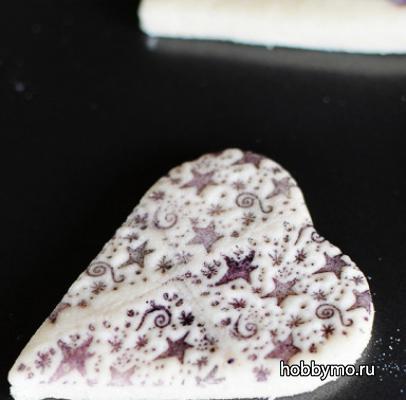 Сердечки из глины в стиле шеби-шик Сердечки из глины в стиле шеби-шик,,кулоны,день святого валентина,глина самоотвердевающаяся,глина,сердца