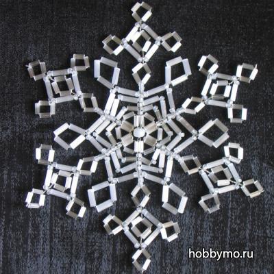 Снежинки из стекляруса на проволоке Снежинки из стекляруса на проволоке,,снежинки,снежинки из стекляруса,снежинки из бисера,новый год,бисероплетение