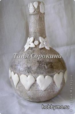 Декоративная бутылочка в техник пейп-арт Декоративная бутылочка в техник пейп-арт,,вазы своим руками,декорирование бутылок,бутылочки,вазы,вазочки,таня сорокина,пейп-арт,бумажное творчество