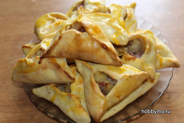 Эчпочмаки по татарски с мясом и картошкой Эчпочмаки по татарски с мясом и картошкой