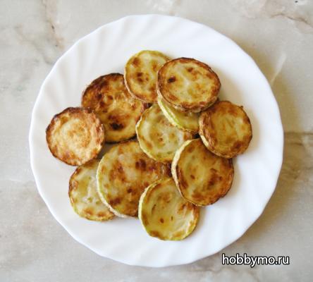 Как жарить кабачки кольцами на сковороде Как жарить кабачки кольцами на сковороде,,закуски,кабачки,кабачок,жареные кабачки,на сковороде,кабачки кольцами,жарить