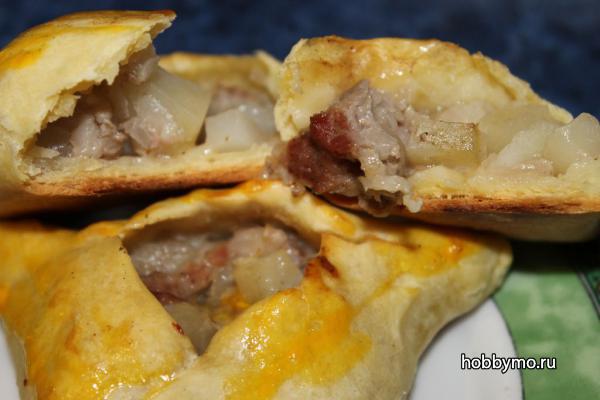 Эчпочмаки по татарски с мясом и картошкой Эчпочмаки по татарски с мясом и картошкой,,эчпочмаки,татарская кухня,эчпочмаки с мясом и картофелем,эчпочмак,пирожки с мясом,национальная кухня,выпечка