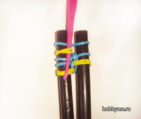 Браслет из резинок коса русалки Браслет из резинок коса русалки,,rainbow loom,простой браслет из резинок,плетение из резинок для начинающих,плетение из резинок rainbow loom,плетение из резинок,из резинок,браслеты из резинок,браслет из резинок крючком,браслет из резинок,резиночки,браслеты