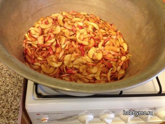 Варенье из яблок дольками Варенье из яблок дольками,,варенье,варенье из яблок,яблочное варенье,янтарное варенье,варенье дольками