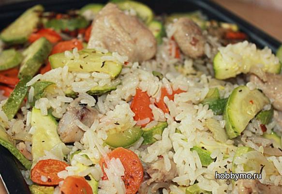 Плов с кабачками и свининой Плов с кабачками и свининой,,плов с кабачками,плов со свининой,плов с мясом,свинина,кабачки,плов