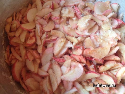 Варенье из яблок дольками Варенье из яблок дольками,,варенье,варенье из яблок,яблочное варенье,янтарное варенье,варенье дольками