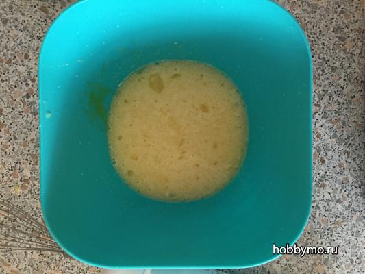 Шарлотка с яблоками в мультиварке Шарлотка с яблоками в мультиварке,,сладкая выпечка,выпечка,шарлотка,яблоки,мультиварка,пирог