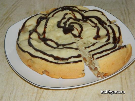 Шарлотка с яблоками в мультиварке Шарлотка с яблоками в мультиварке,,сладкая выпечка,выпечка,шарлотка,яблоки,мультиварка,пирог