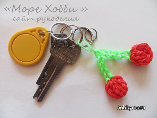 Как сплести вишенку из резинок мастер класс